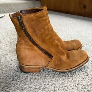 SHOTO rough hewn double zip in cuoio